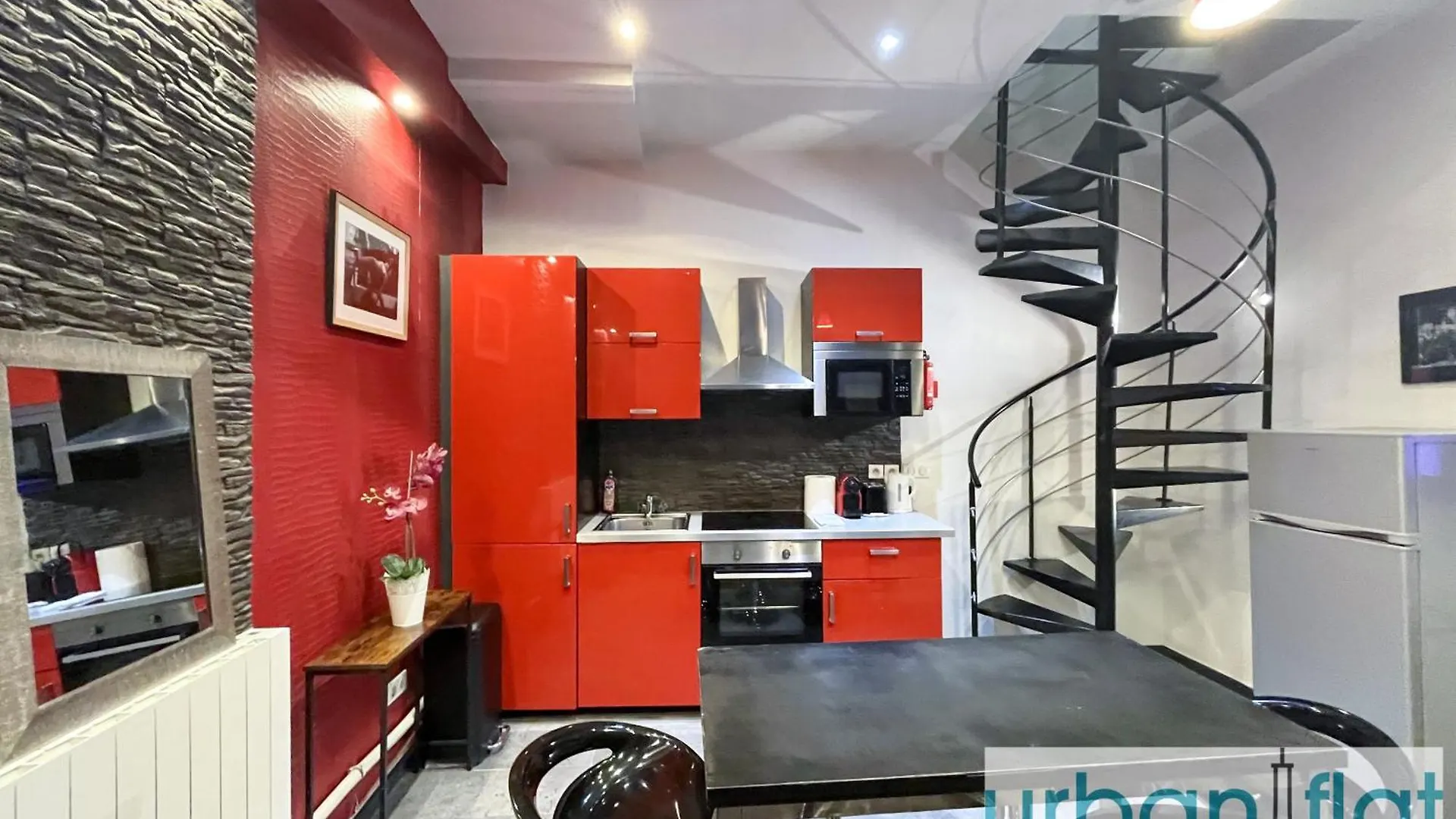 21 Atelier Chaplin Montorgueil Daire Paris